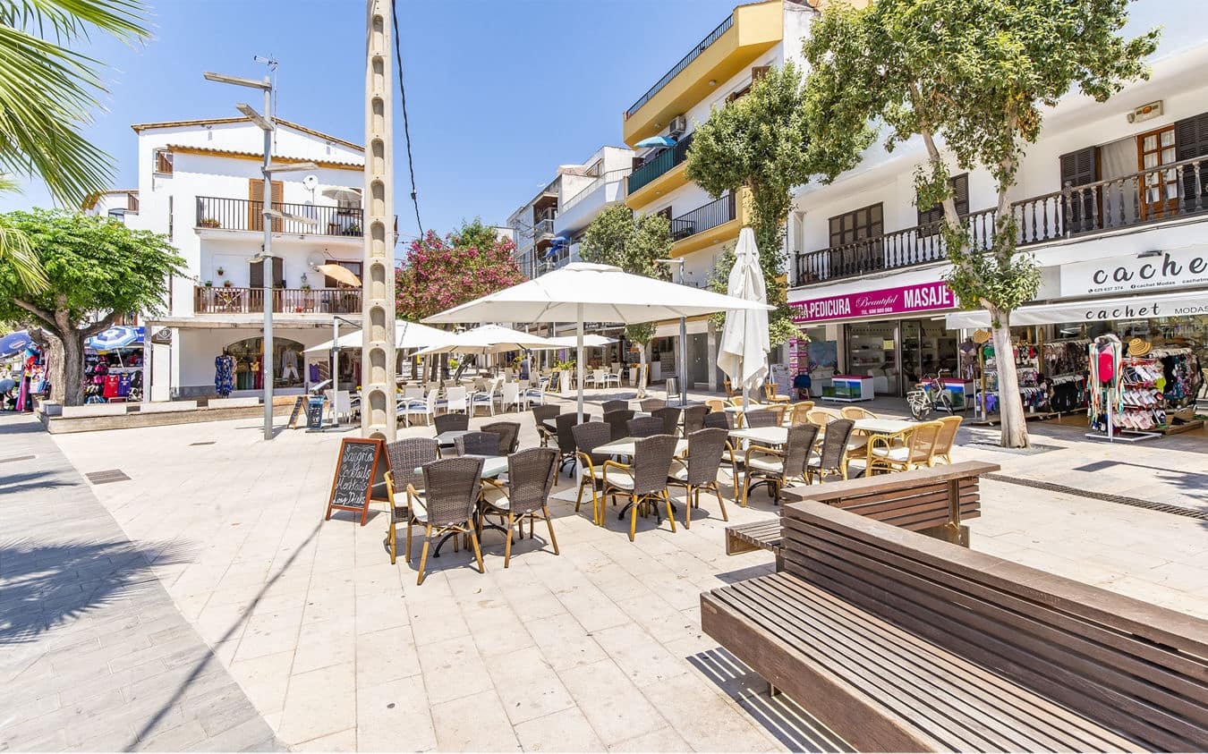 3 soveværelse Lejlighed til salg i Cala Millor med garage - € 378.000 (Ref: 9528776)