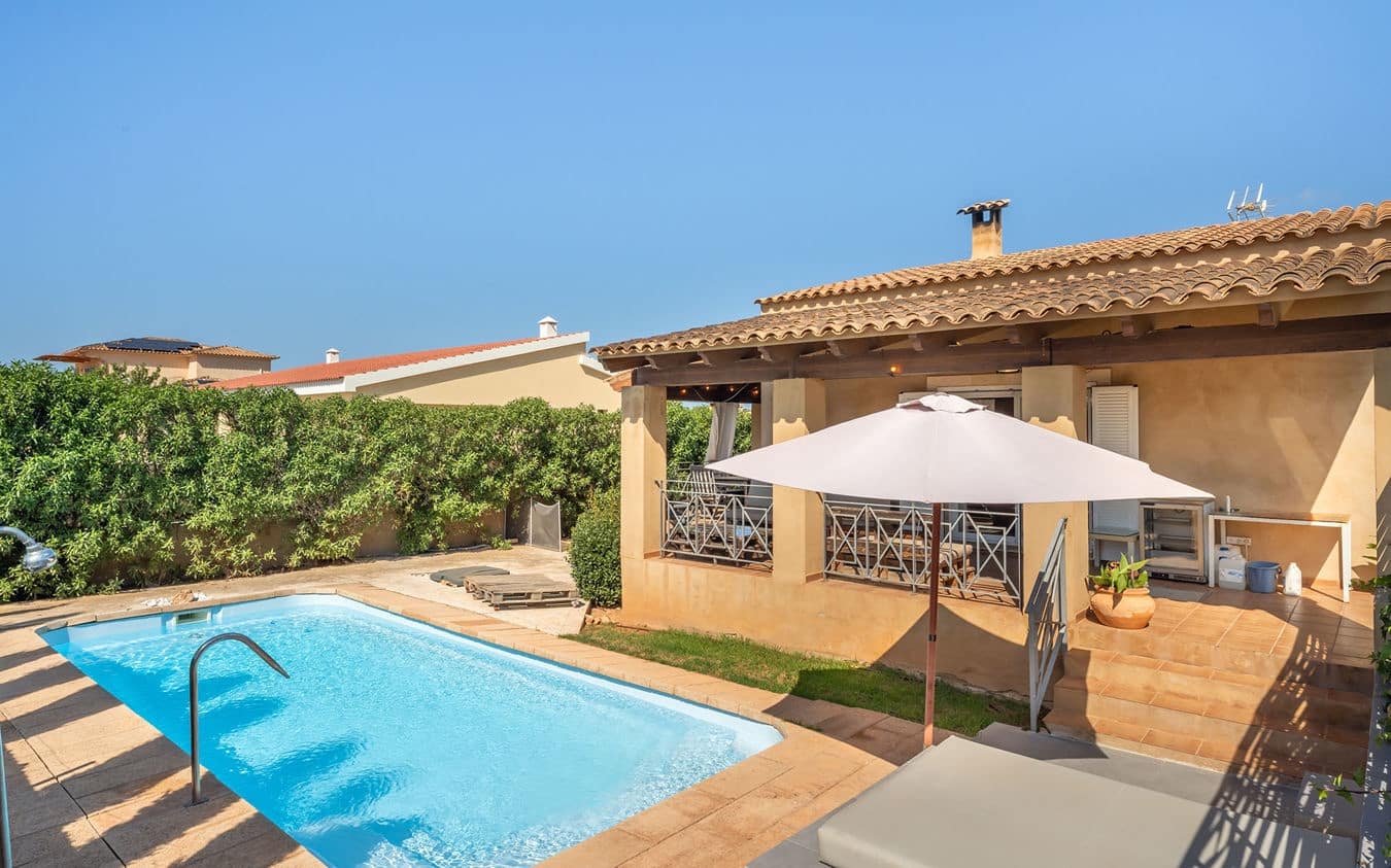 3 bedroom Villa for sale in Sa Rapita / La Rapita with pool garage - € 1,070,000 (Ref: 9528777)