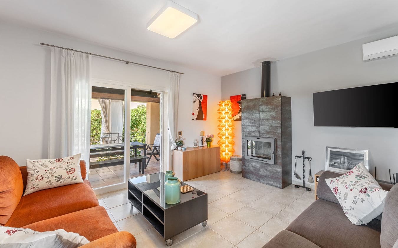 3 bedroom Villa for sale in Sa Rapita / La Rapita with pool garage - € 1,070,000 (Ref: 9528777)