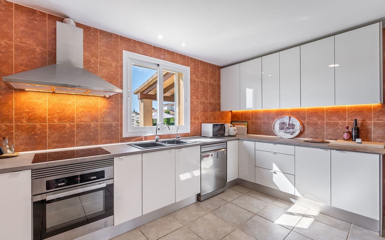 3 bedroom Villa for sale in Sa Rapita / La Rapita with pool garage - € 1,070,000 (Ref: 9528777)