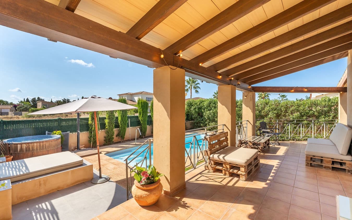 3 bedroom Villa for sale in Sa Rapita / La Rapita with pool garage - € 1,070,000 (Ref: 9528777)