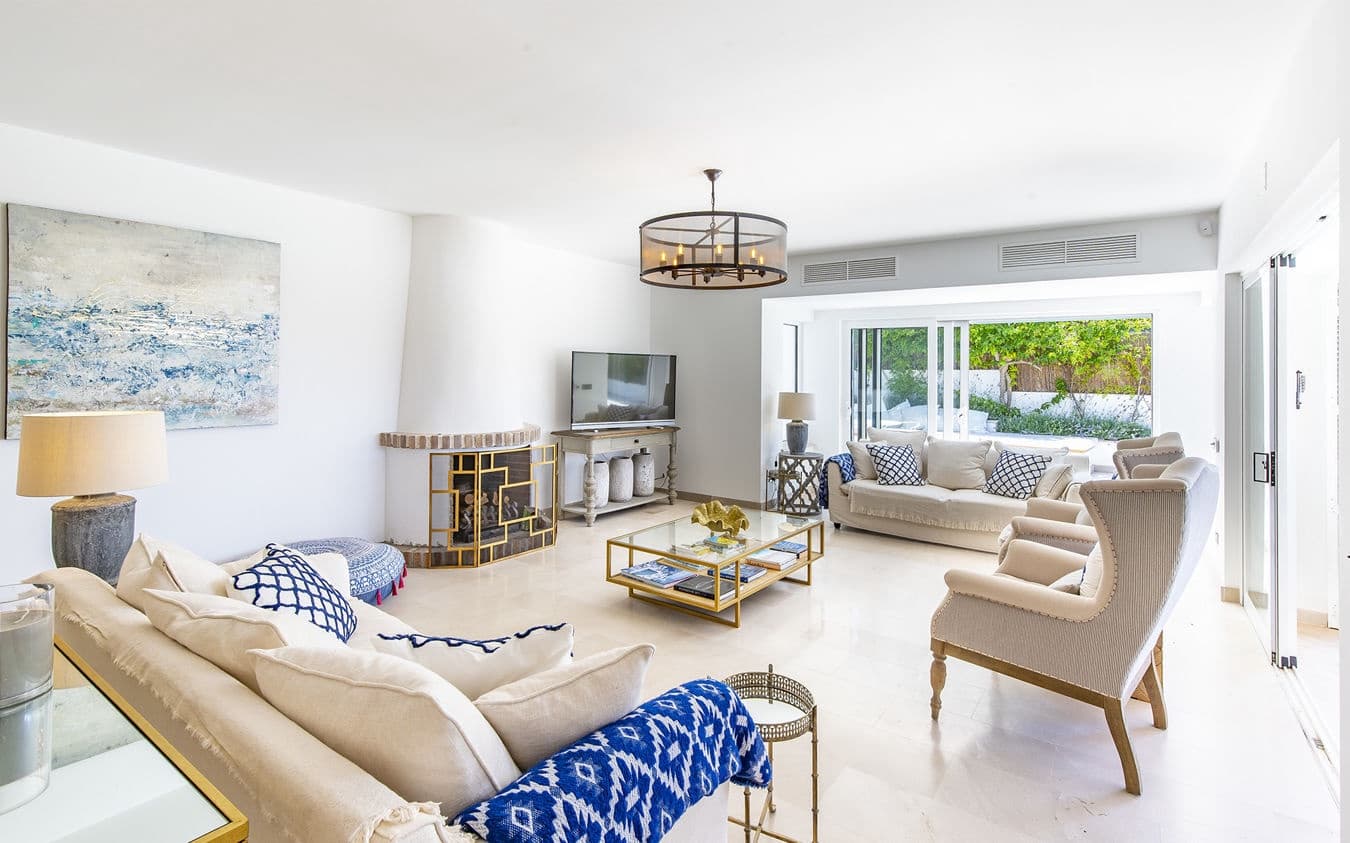 4 slaapkamer Villa te koop in Calvia met zwembad garage - € 3.950.000 (Ref: 9528882)