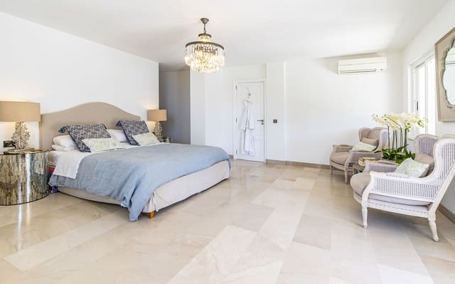 4 slaapkamer Villa te koop in Calvià Pueblo, Calvià met zwembad garage - € 3.950.000 (Ref: 9528882)