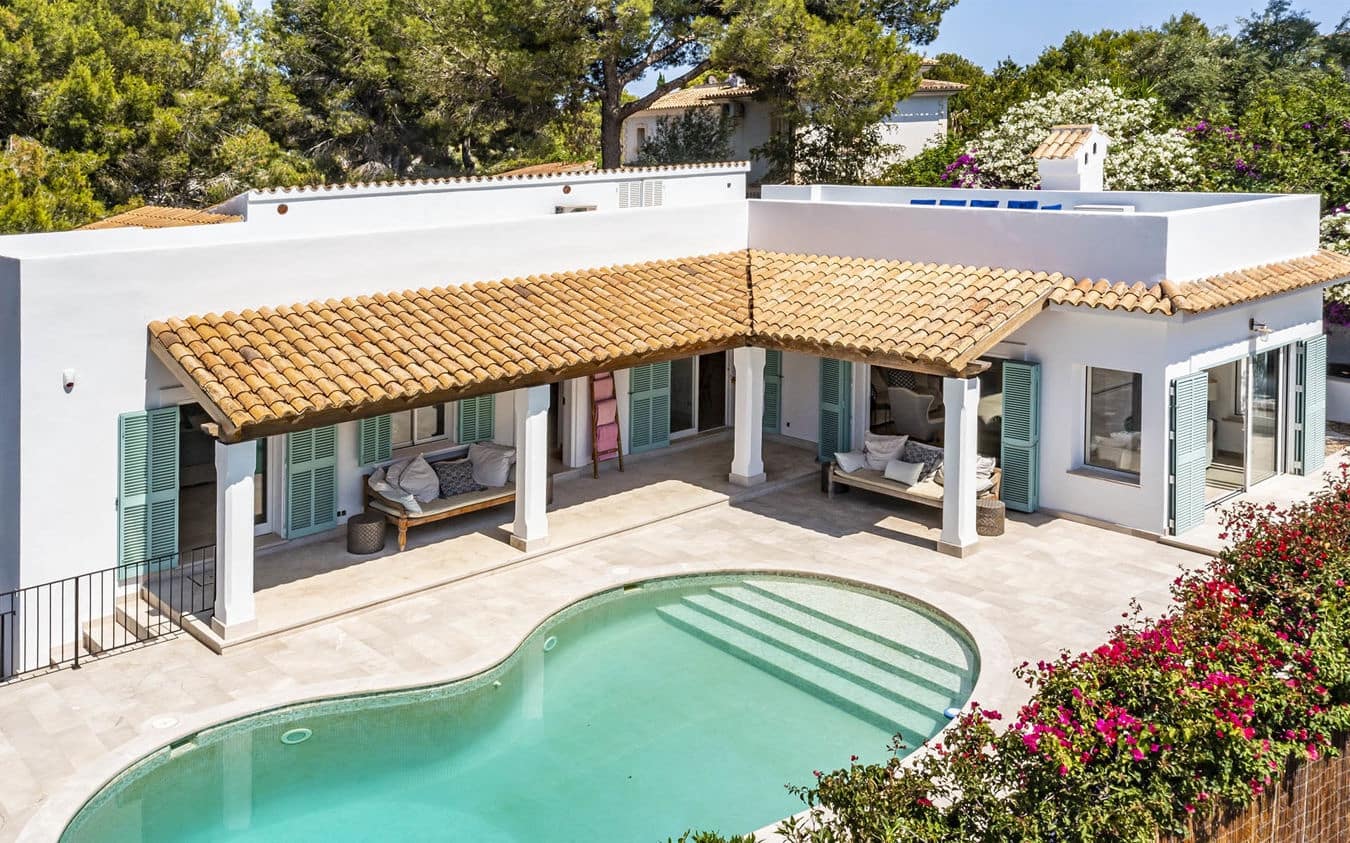 4 slaapkamer Villa te koop in Calvia met zwembad garage - € 3.950.000 (Ref: 9528882)