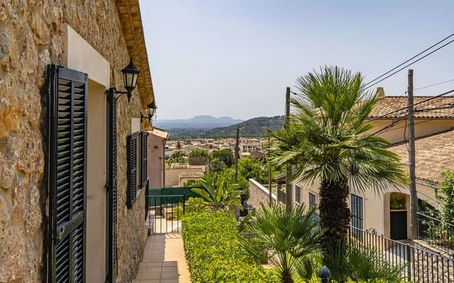 4 soveværelse Finca/Landehus til salg i Alaró med swimmingpool garage - € 1.250.000 (Ref: 9528883)