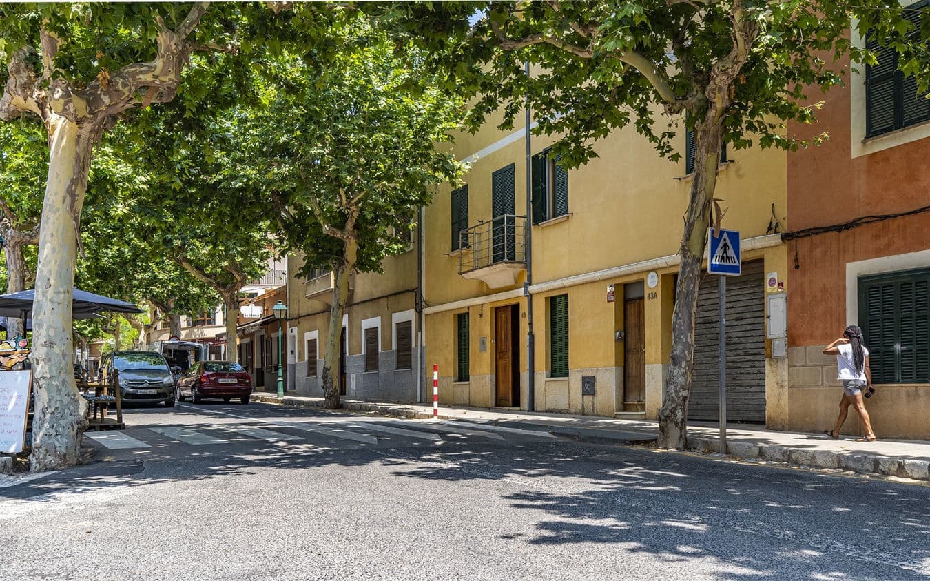 4 makuuhuone Maalaistalo myytävänä paikassa Alaro mukana uima-altaan 
autotalli - 1 250 000 € (Ref: 9528883)