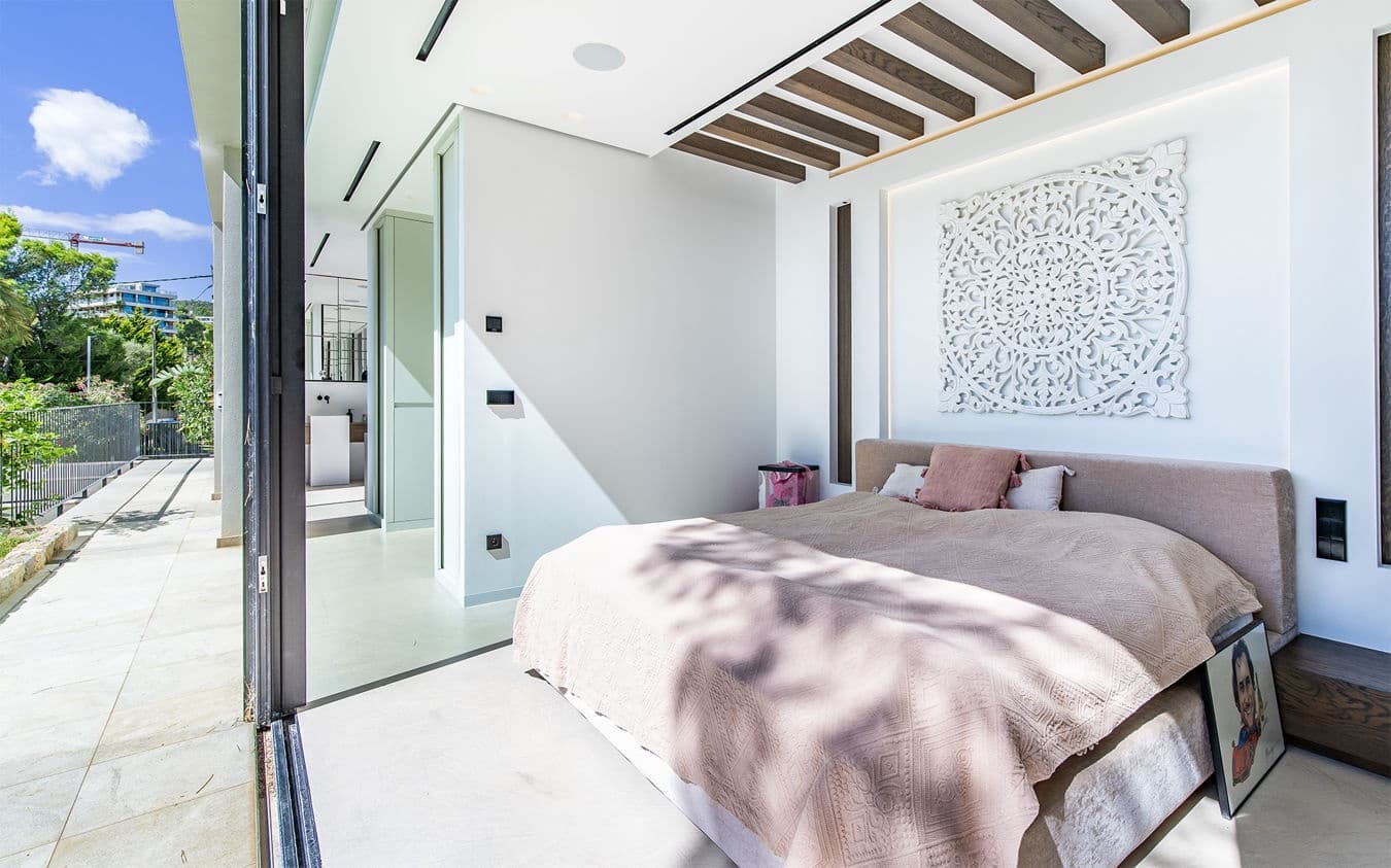 5 slaapkamer Villa te koop in Bendinat met zwembad garage - € 6.500.000 (Ref: 9532638)