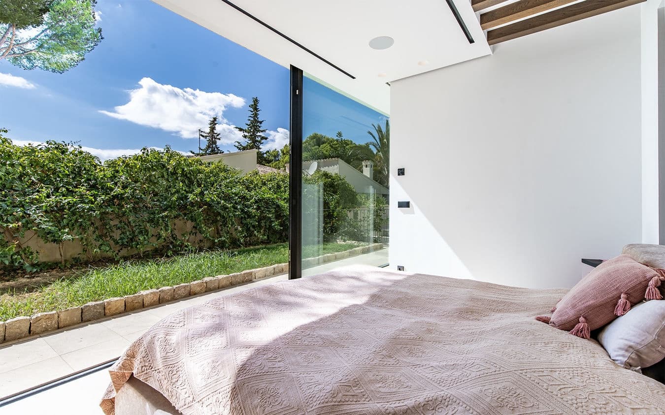 5 slaapkamer Villa te koop in Bendinat met zwembad garage - € 6.500.000 (Ref: 9532638)