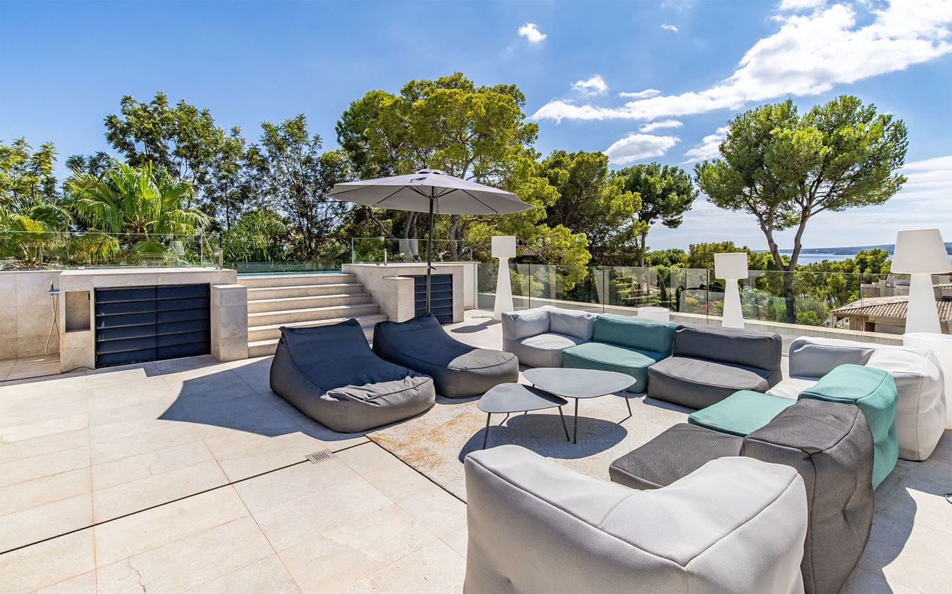 5 slaapkamer Villa te koop in Bendinat met zwembad garage - € 6.500.000 (Ref: 9532638)