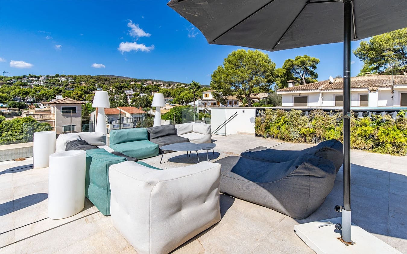 5 slaapkamer Villa te koop in Bendinat met zwembad garage - € 6.500.000 (Ref: 9532638)