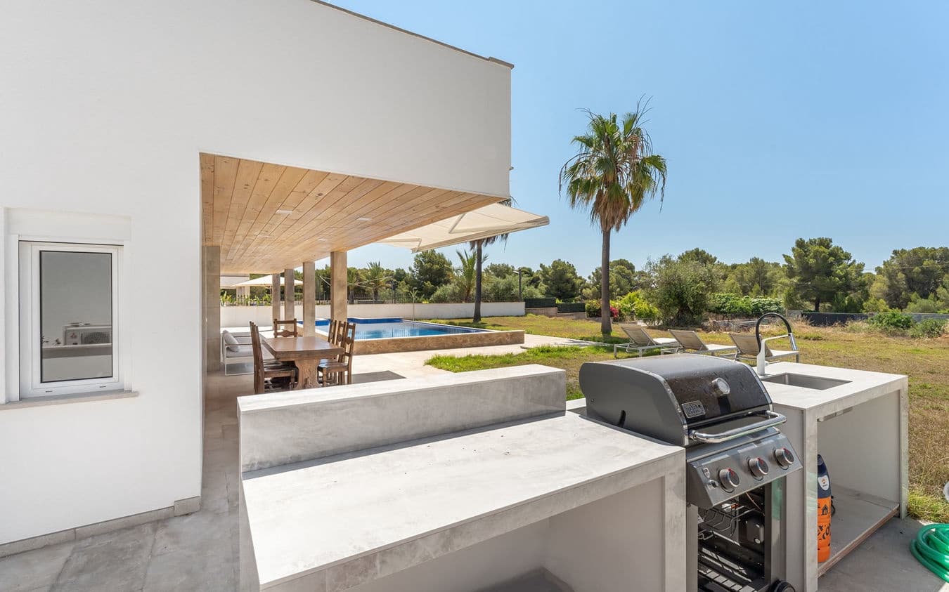 4 soverom Villa til salgs i Sa Rapita / La Rapita med svømmebasseng garasje - € 1 650 000 (Ref: 9532639)