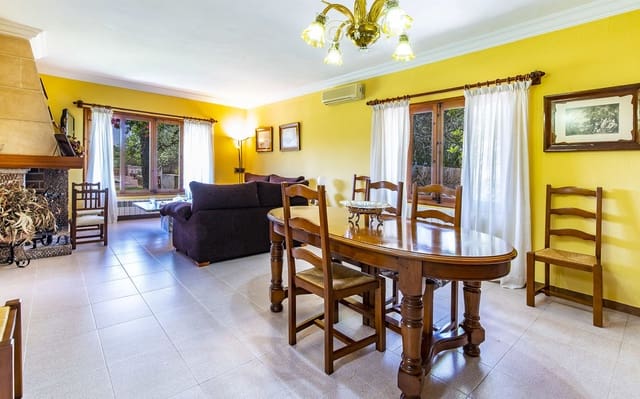 5 soverom Finca/Herregård til salgs i Sencelles med svømmebasseng garasje - € 995 000 (Ref: 9532640)