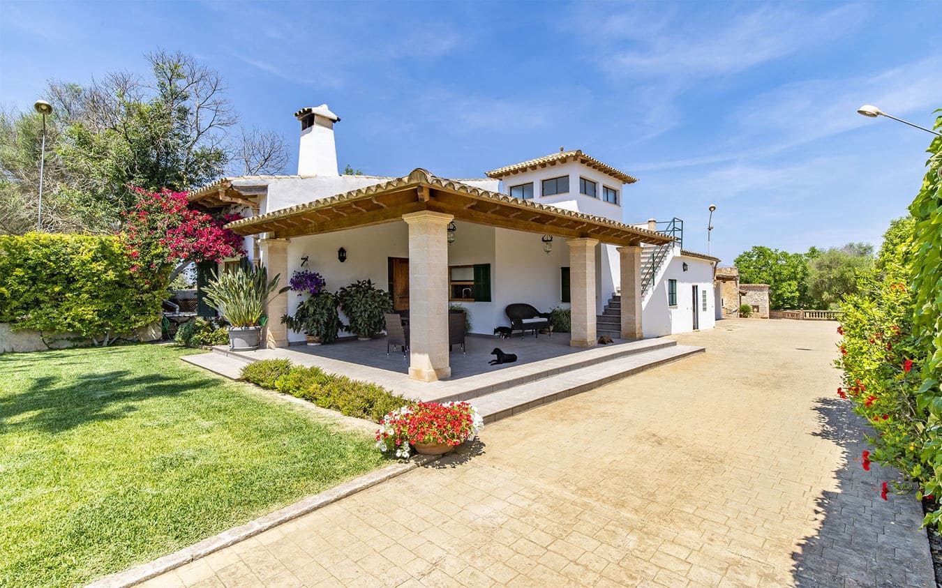 5 soverom Finca/Herregård til salgs i Sencelles med svømmebasseng garasje - € 995 000 (Ref: 9532640)