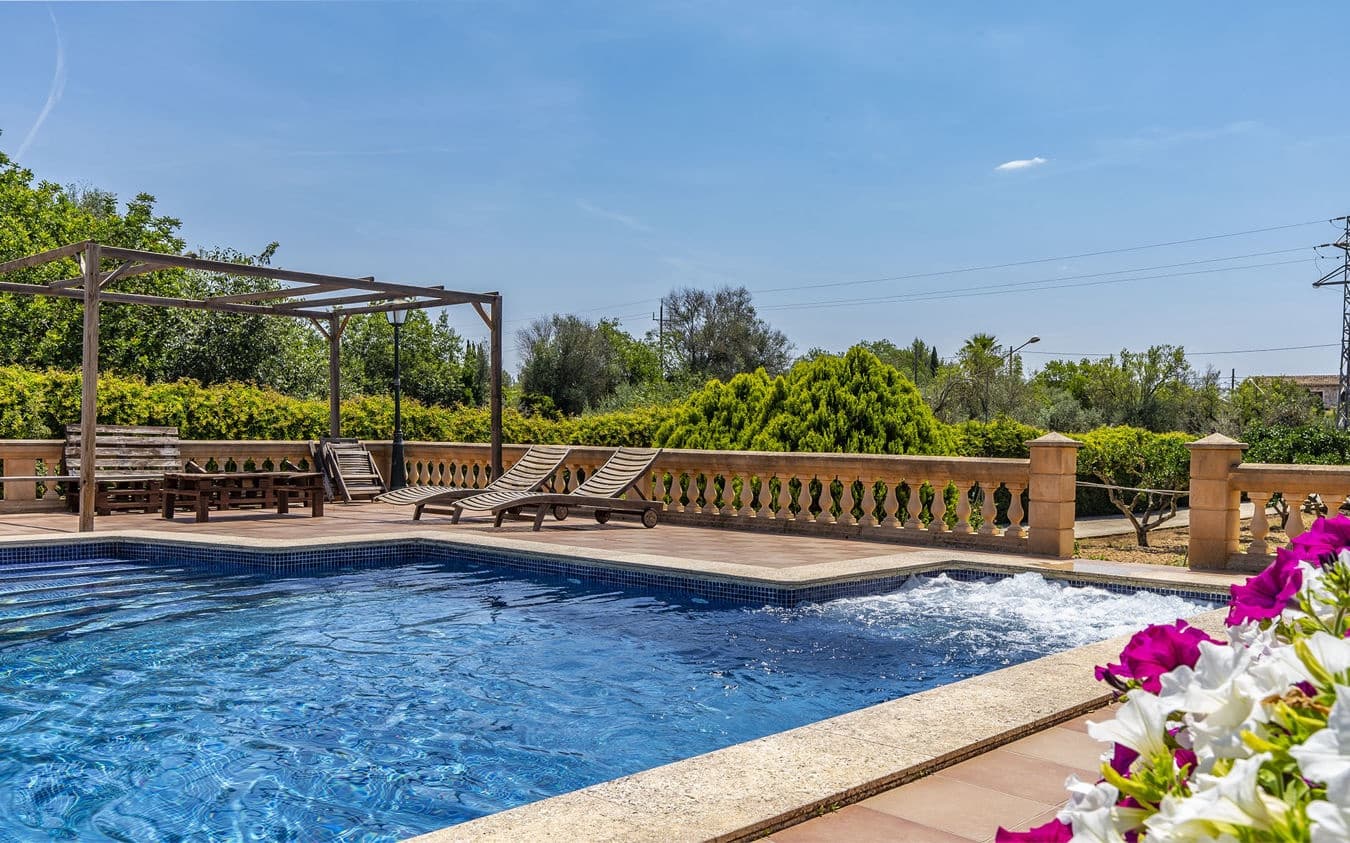 5 soverom Finca/Herregård til salgs i Sencelles med svømmebasseng garasje - € 995 000 (Ref: 9532640)