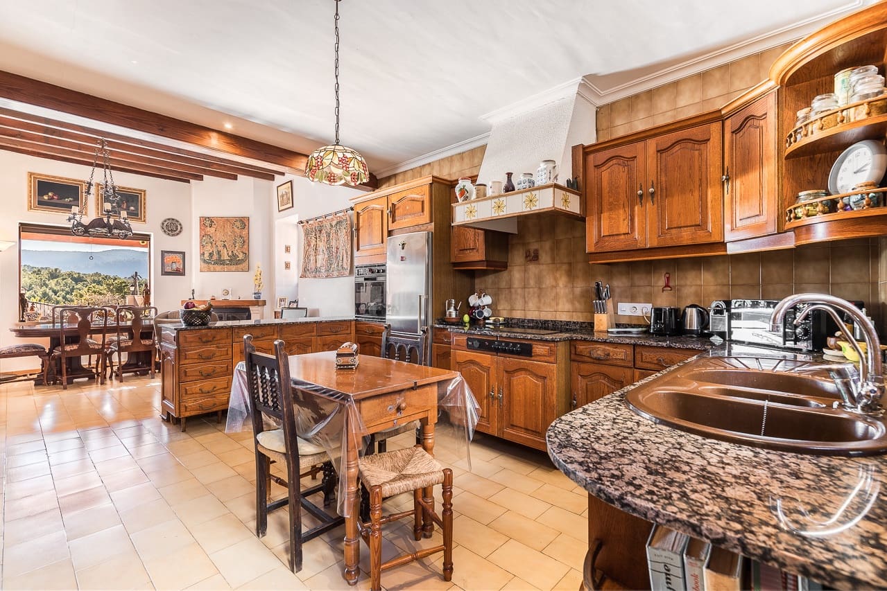 6 sovrum Villa till salu i Palma de Mallorca med pool garage - 2 150 000 € (Ref: 9532641)