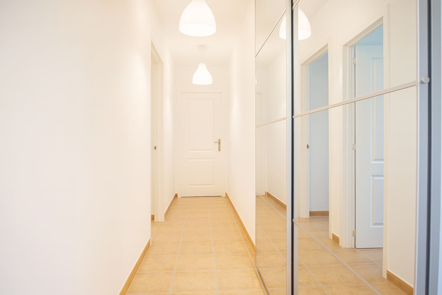 6 sypialnia Willa na sprzedaż w Sa Coma z basenem garażem - 1 150 000 € (Ref: 9532644)