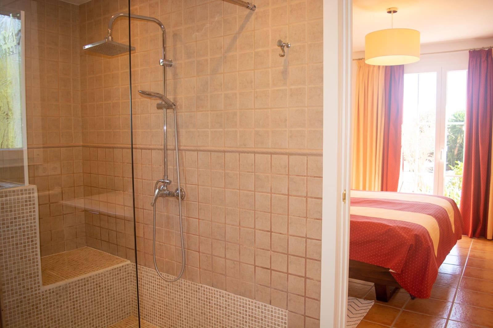 6 sypialnia Willa na sprzedaż w Sa Coma z basenem garażem - 1 150 000 € (Ref: 9532644)