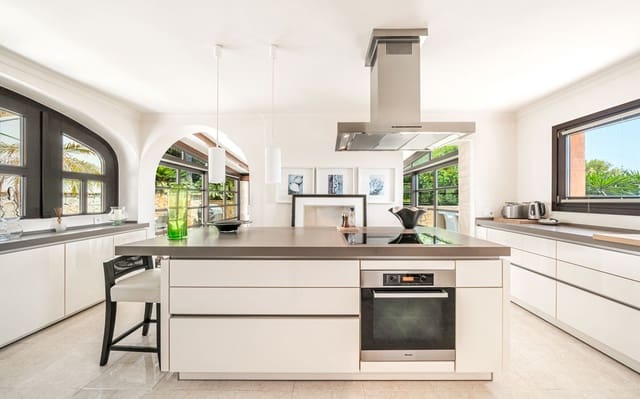 4 soveværelse Villa til salg i Cas Catala, Calvià med swimmingpool garage - € 7.500.000 (Ref: 9534931)