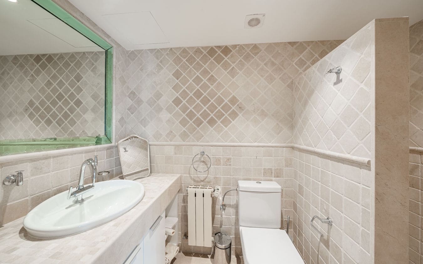 4 soveværelse Villa til salg i Cas Catala med swimmingpool garage - € 7.500.000 (Ref: 9534931)