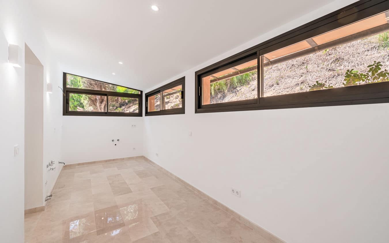 4 soveværelse Villa til salg i Cas Catala med swimmingpool garage - € 7.500.000 (Ref: 9534931)