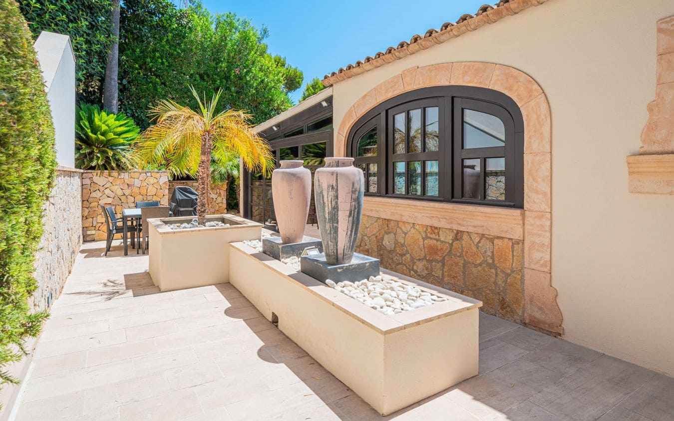 4 soveværelse Villa til salg i Cas Catala med swimmingpool garage - € 7.500.000 (Ref: 9534931)