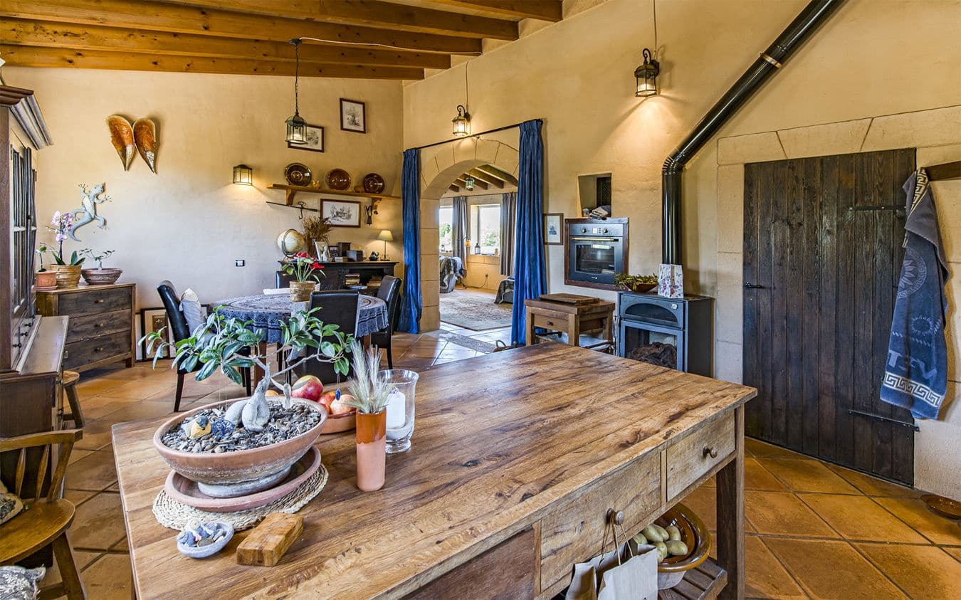 3 soverom Finca/Herregård til salgs i Sencelles med svømmebasseng garasje - € 895 000 (Ref: 9534932)