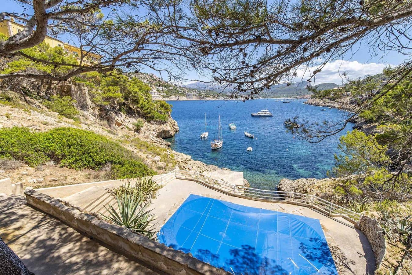 6 Zimmer Villa zu verkaufen in Puerto de Andratx mit Pool Garage - 5.900.000 € (Ref: 9534936)