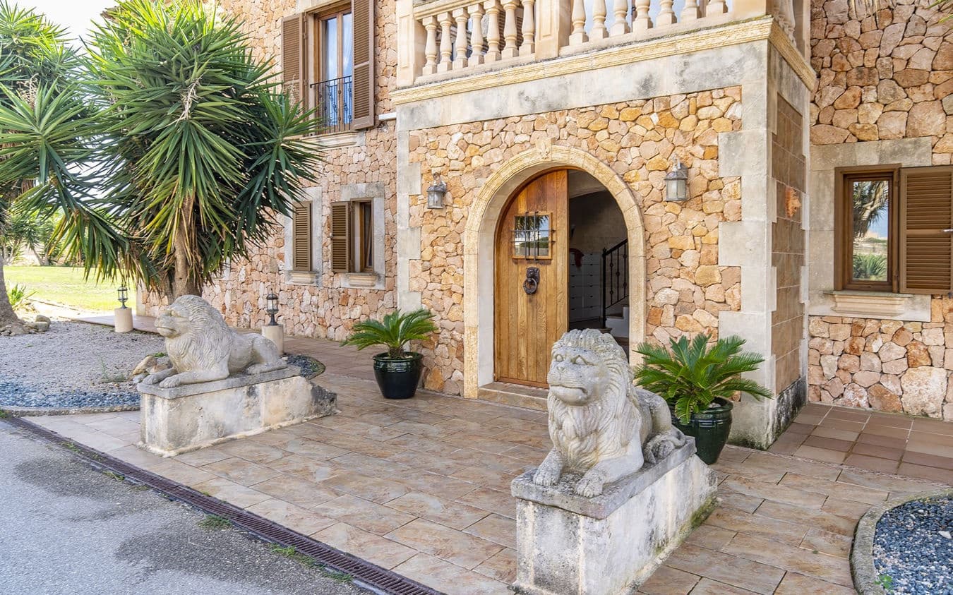 10 slaapkamer Finca/Landhuis te koop in Llucmajor met zwembad garage - € 3.400.000 (Ref: 9534939)