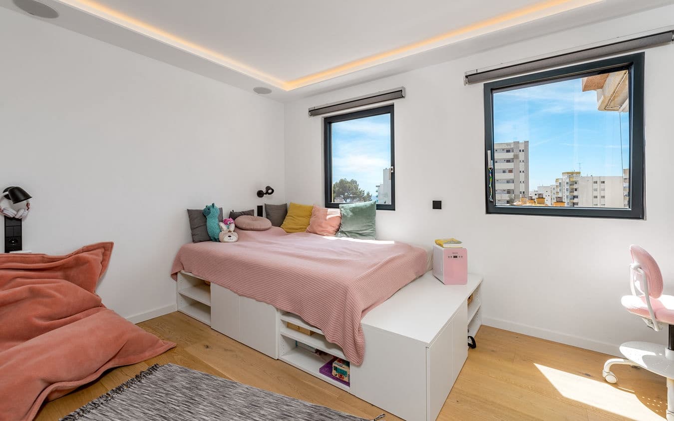 3 chambre Appartement à vendre à Portals Nous avec piscine garage - 1 990 000 € (Ref: 9534940)