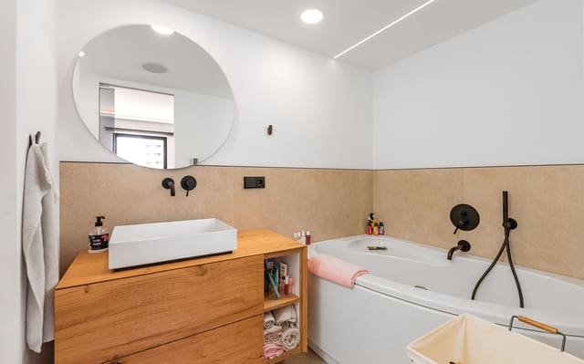 3 chambre Appartement à vendre à Portals Nous, Calvià avec piscine garage - 1 990 000 € (Ref: 9534940)