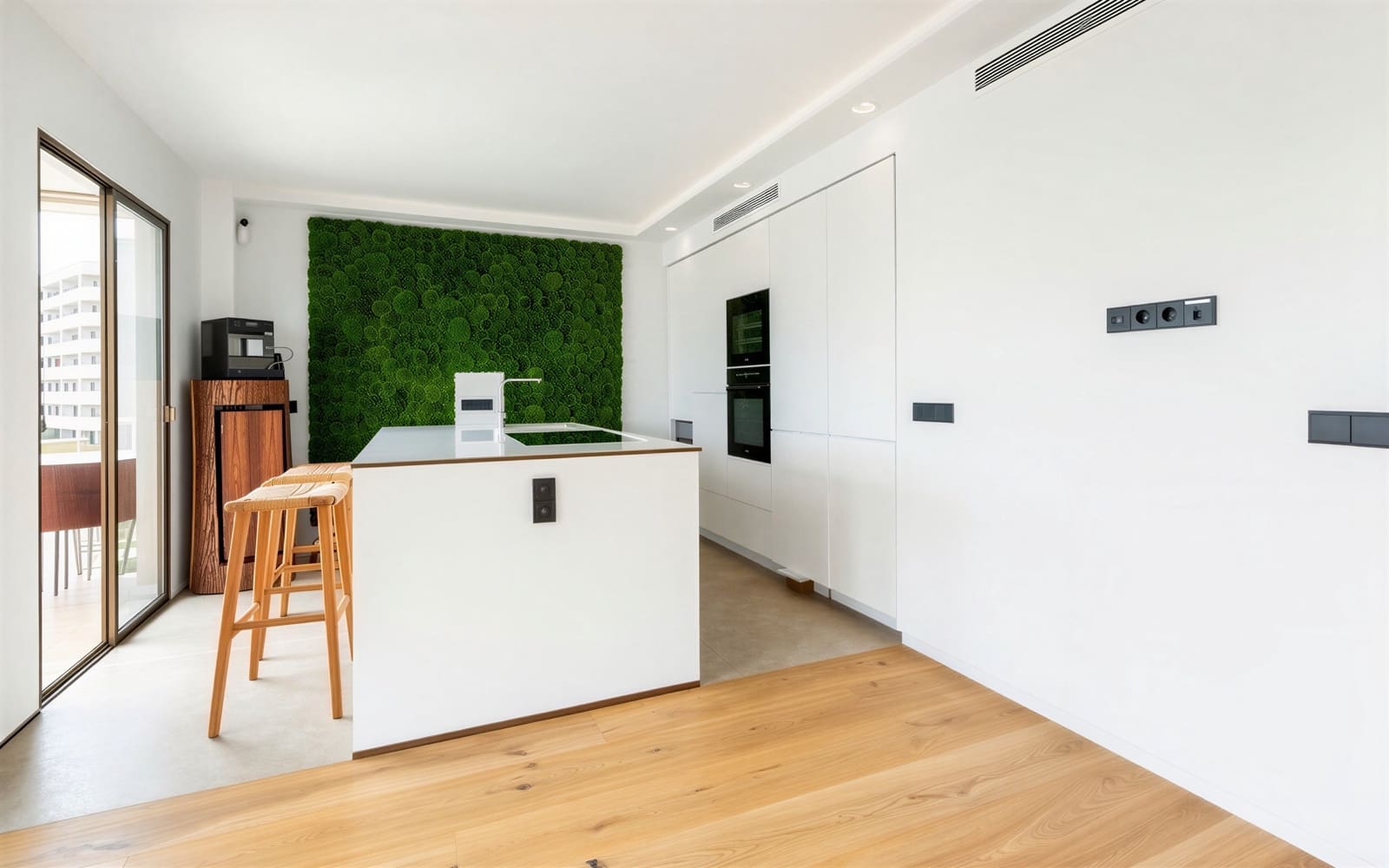 3 bedroom Apartment for sale in Portals Nous with pool garage - € 899,000 (Ref: 9534940)