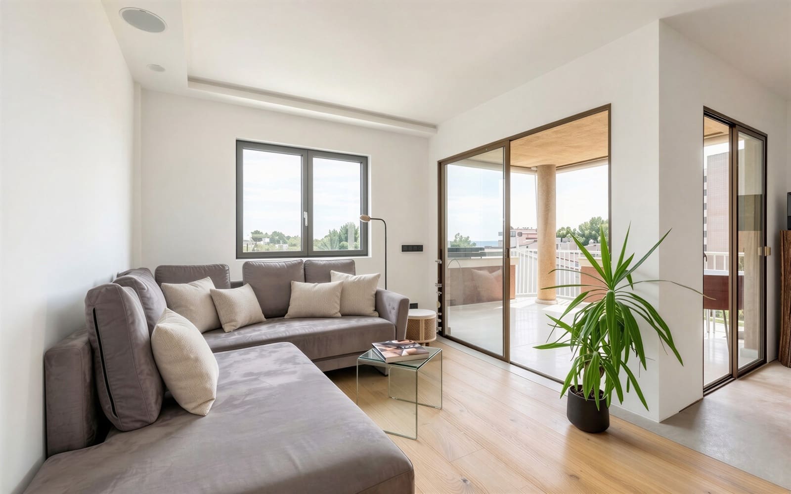 3 bedroom Apartment for sale in Portals Nous with pool garage - € 899,000 (Ref: 9534940)