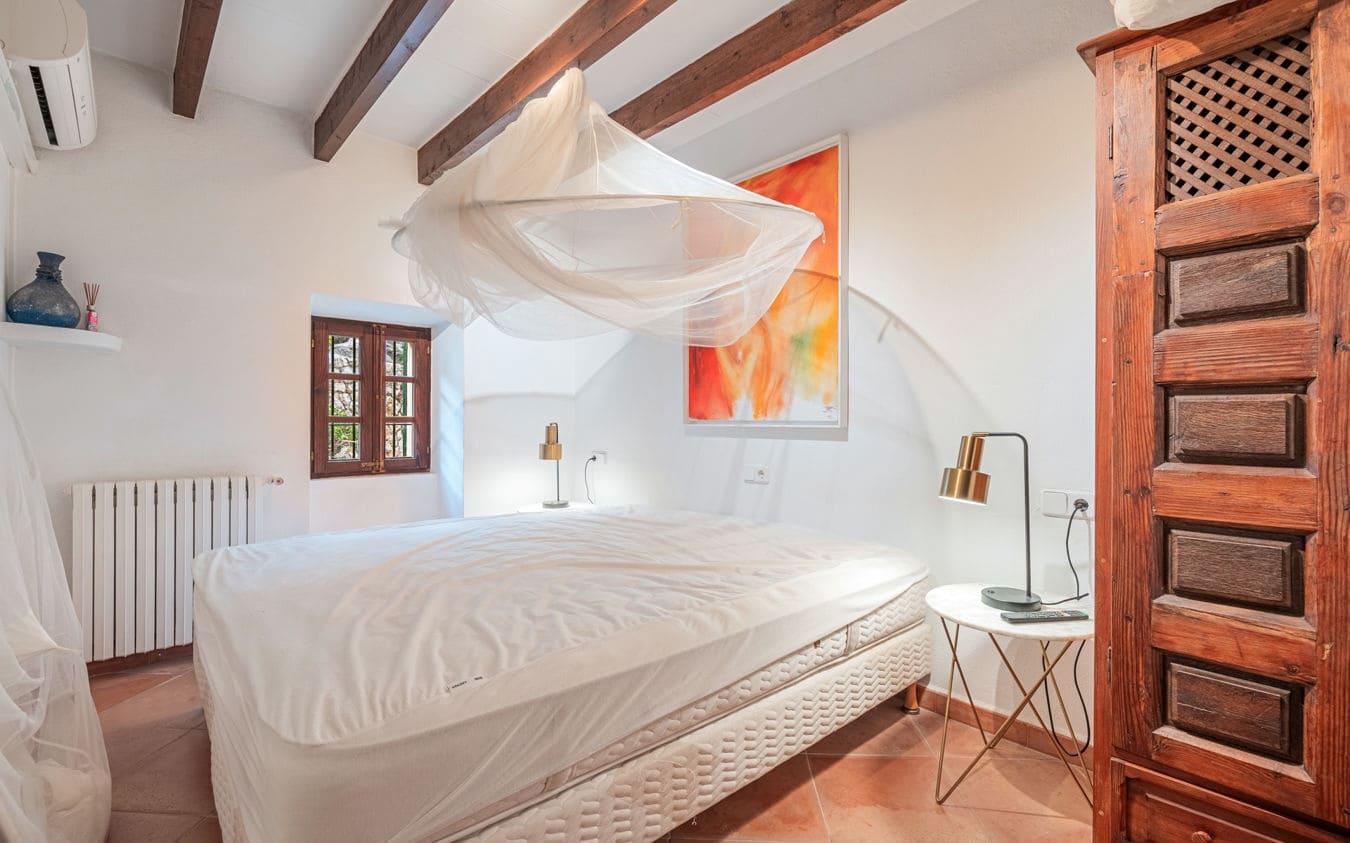 12 sypialnia Finka/Dom wiejski na sprzedaż w Pollensa / Pollenca z basenem garażem - 9 000 000 € (Ref: 9536872)