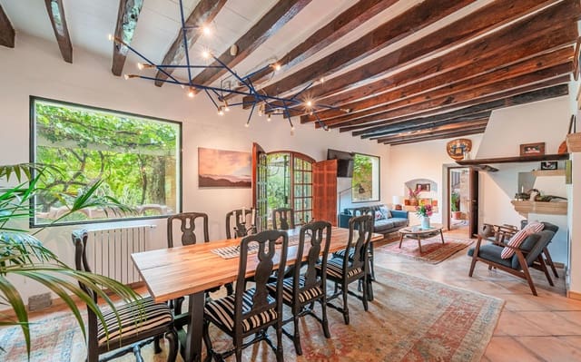 12 sypialnia Finka/Dom wiejski na sprzedaż w Pollensa / Pollença z basenem garażem - 9 000 000 € (Ref: 9536872)