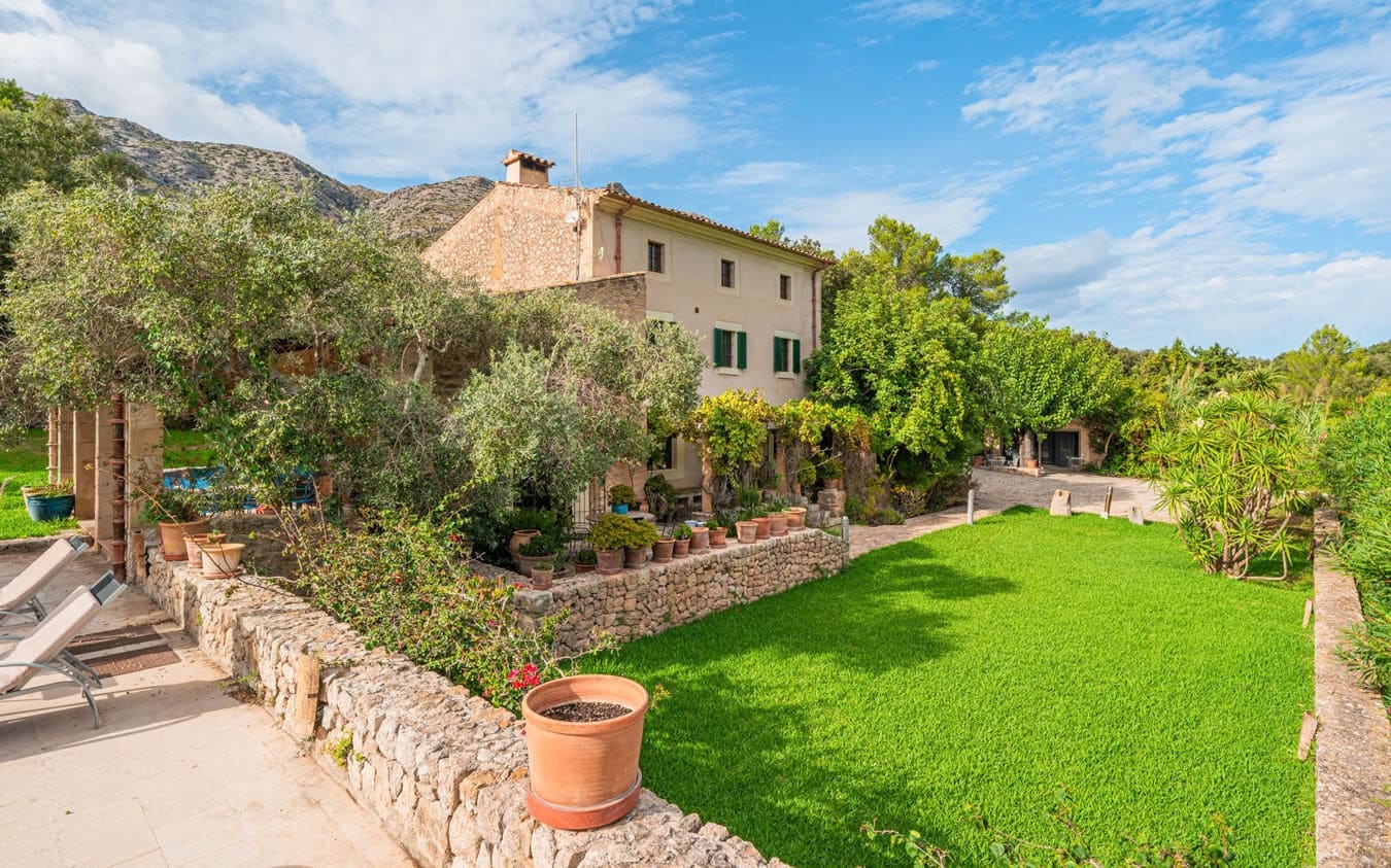 12 sypialnia Finka/Dom wiejski na sprzedaż w Pollensa / Pollenca z basenem garażem - 9 000 000 € (Ref: 9536872)