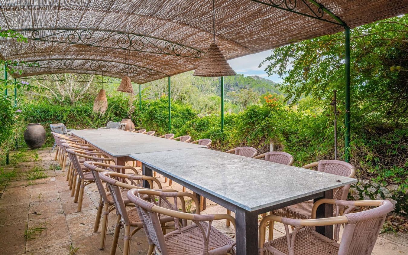 12 sypialnia Finka/Dom wiejski na sprzedaż w Pollensa / Pollenca z basenem garażem - 9 000 000 € (Ref: 9536872)