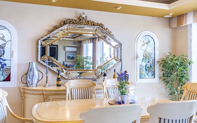 4 sypialnia Willa na sprzedaż w Badia Gran, Llucmajor z basenem garażem - 3 850 000 € (Ref: 9537355)