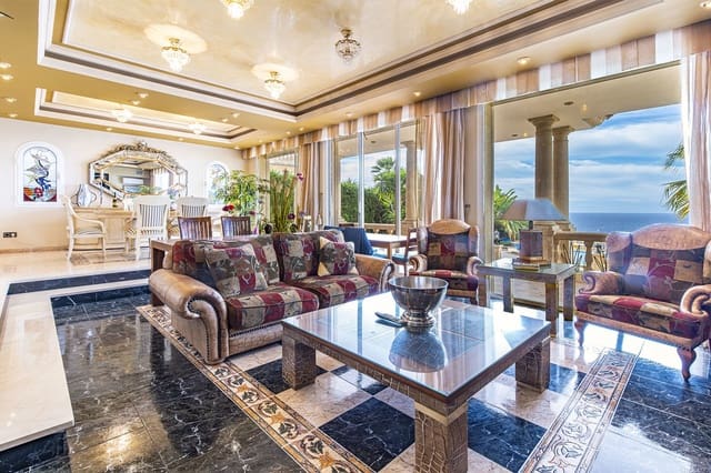 4 sypialnia Willa na sprzedaż w Badia Gran, Llucmajor z basenem garażem - 3 850 000 € (Ref: 9537355)