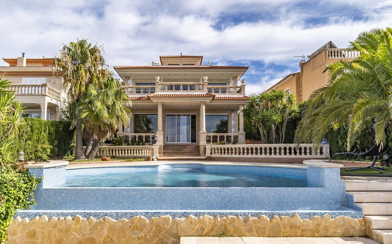 4 sypialnia Willa na sprzedaż w Badia Gran z basenem garażem - 3 850 000 € (Ref: 9537355)