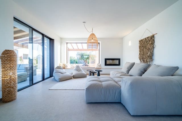 4 soveværelse Finca/Landehus til salg i Cala Llombards, Santanyí med swimmingpool garage - € 5.400.000 (Ref: 9537356)