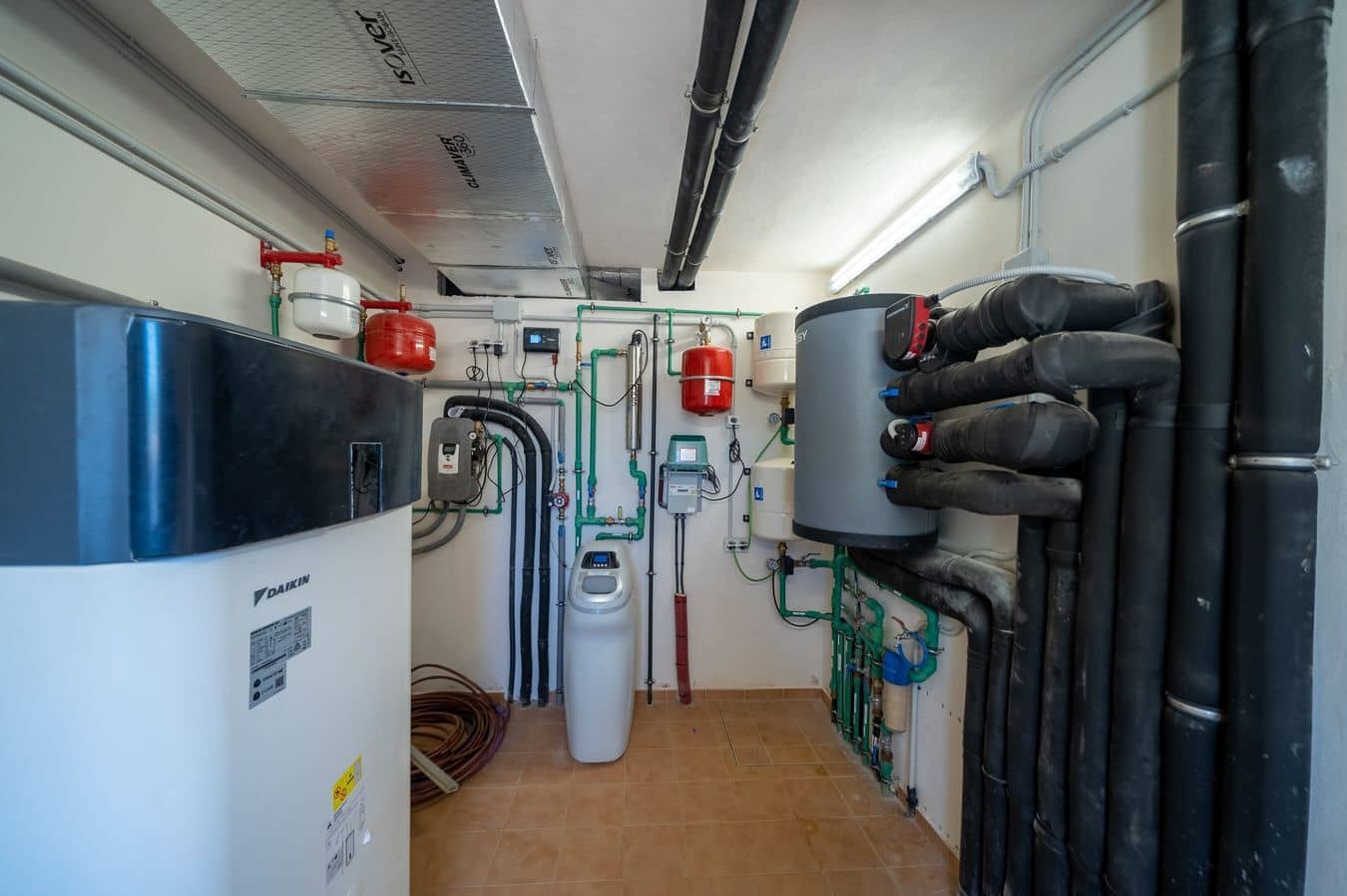 4 soveværelse Finca/Landehus til salg i Cala Llombards med swimmingpool garage - € 5.400.000 (Ref: 9537356)