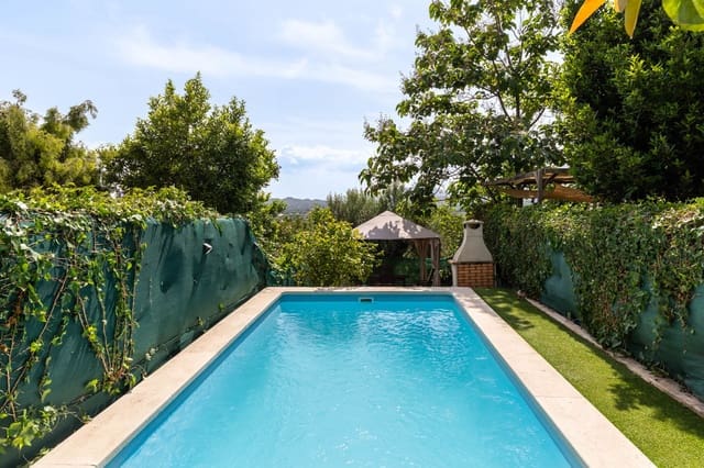 3 soveværelse Rækkehus til salg i Campanet med swimmingpool garage - € 585.000 (Ref: 9538895)