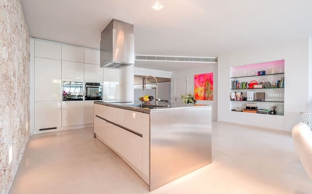 3 quarto Apartamento para venda em Portocristo / Port de Manacor, Manacor com piscina garagem - 921 000 € (Ref: 9538896)