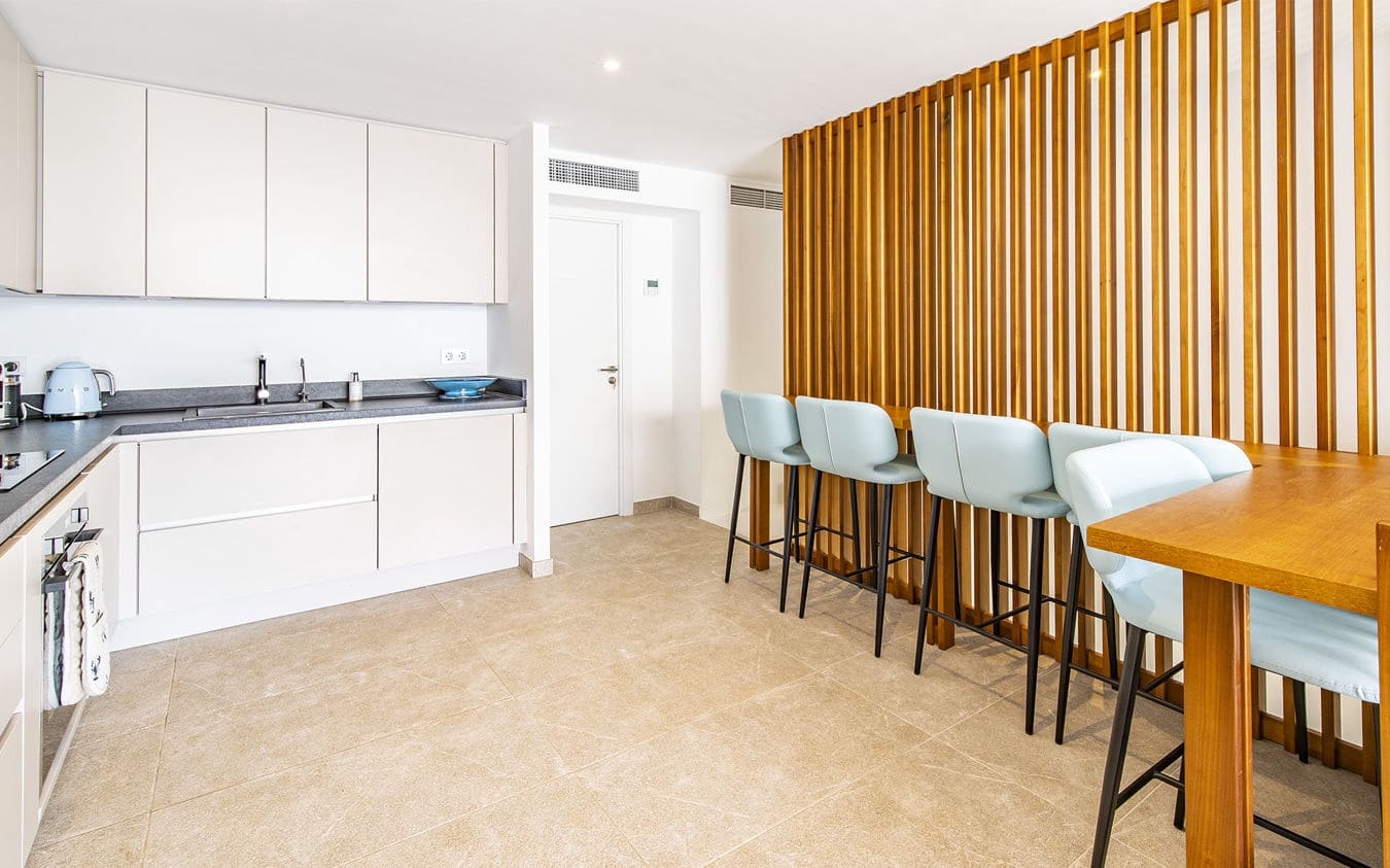 4 slaapkamer Appartement te koop in Puerto de Andratx met zwembad - € 1.395.000 (Ref: 9538898)