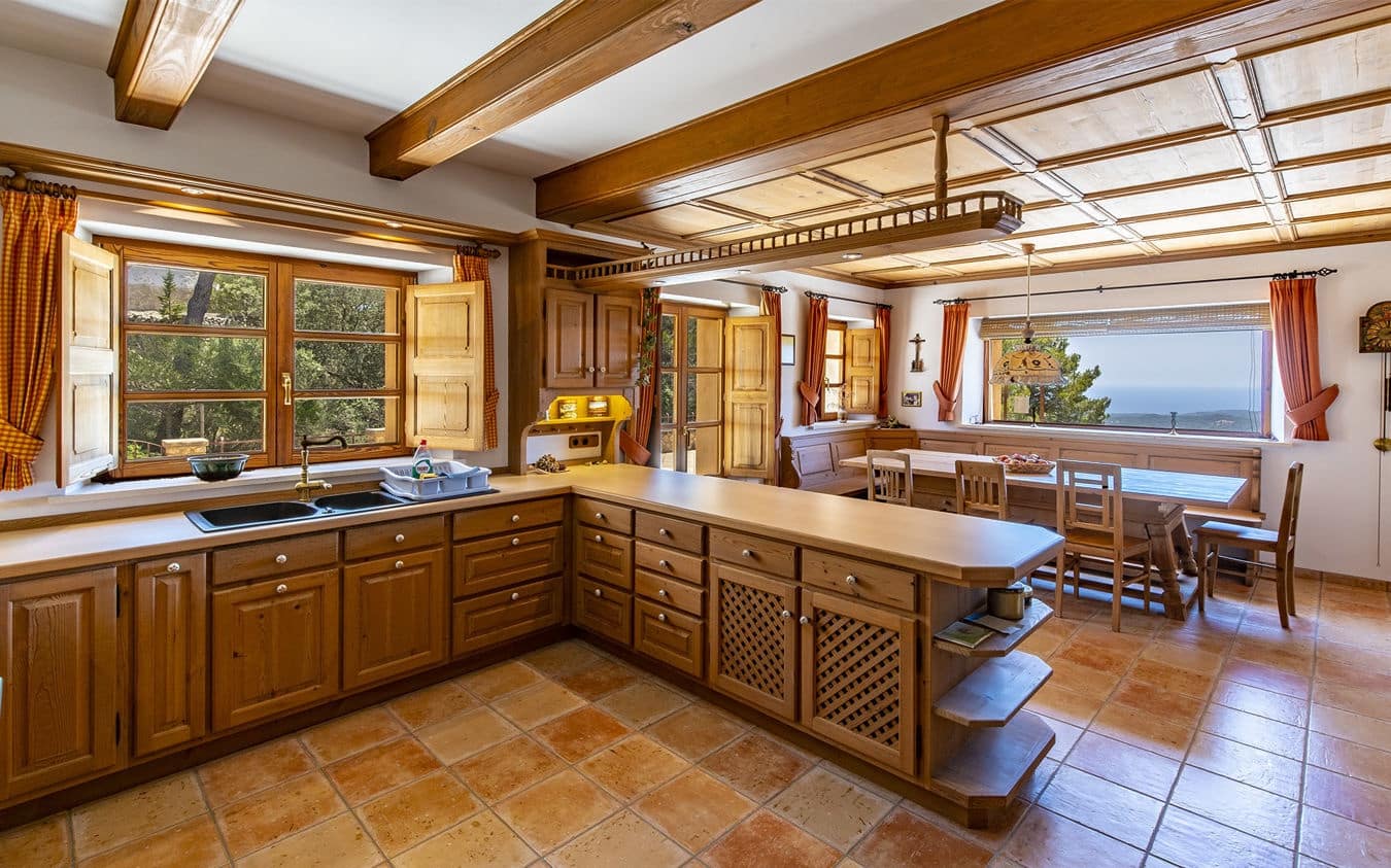 4 slaapkamer Finca/Landhuis te koop in Galilea met zwembad garage - € 2.650.000 (Ref: 9541722)