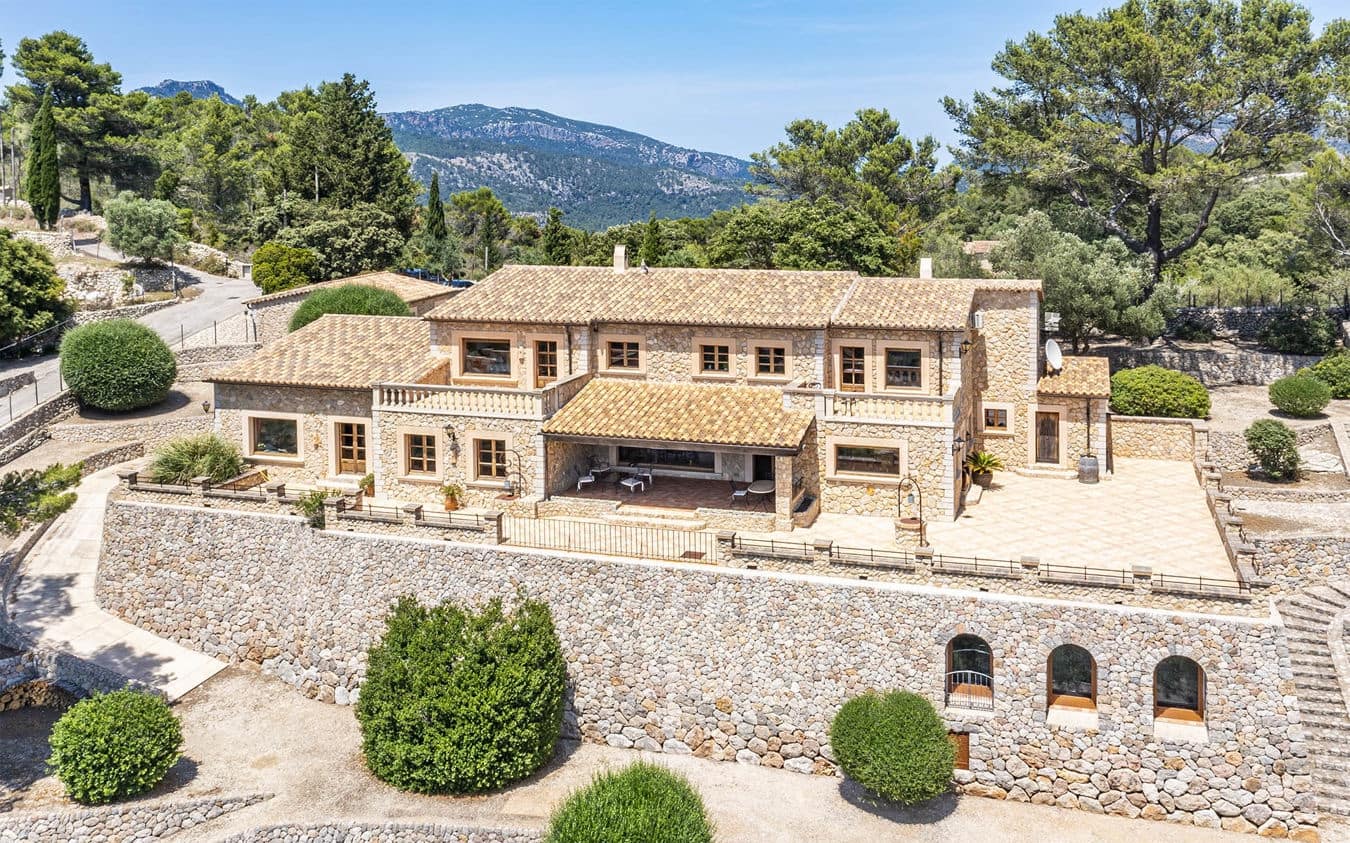 4 slaapkamer Finca/Landhuis te koop in Galilea met zwembad garage - € 2.650.000 (Ref: 9541722)