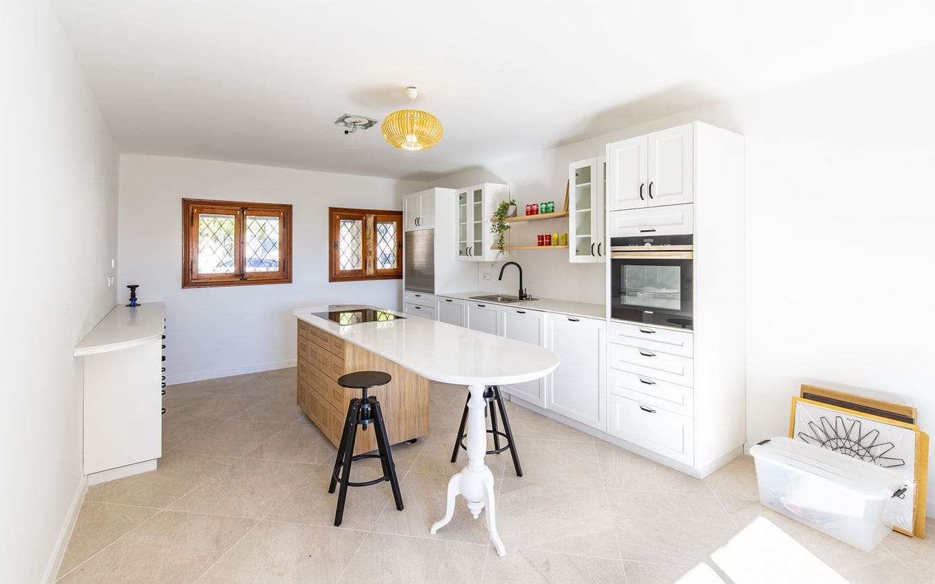 8 bedroom Villa for sale in Valldemosa with pool garage - € 2,750,000 (Ref: 9541838)