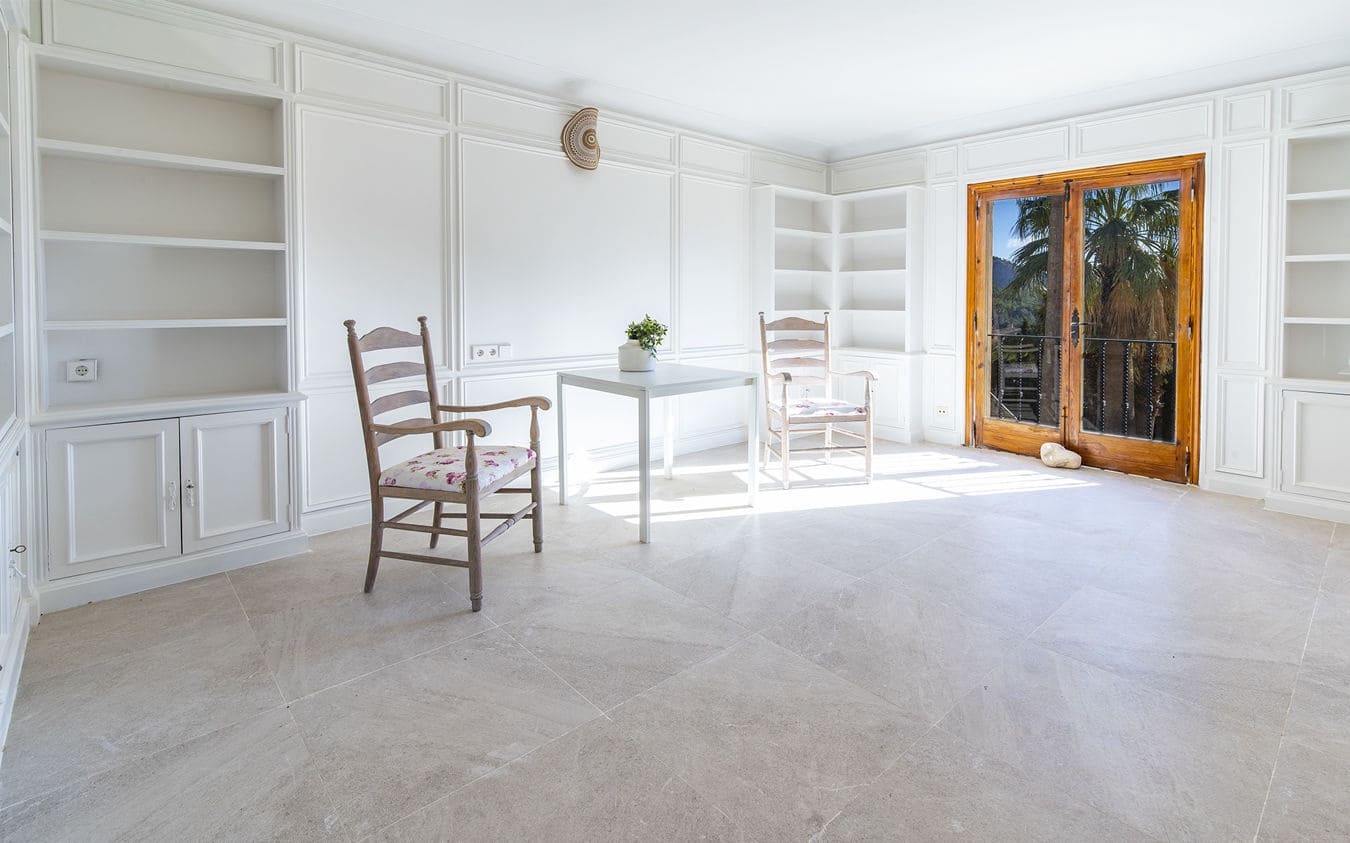 8 bedroom Villa for sale in Valldemosa with pool garage - € 2,750,000 (Ref: 9541838)