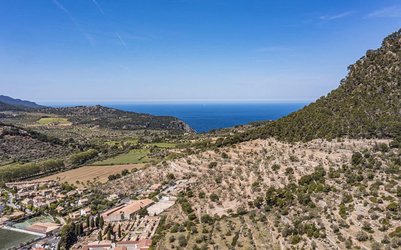 8 bedroom Villa for sale in Valldemosa with pool garage - € 2,750,000 (Ref: 9541838)