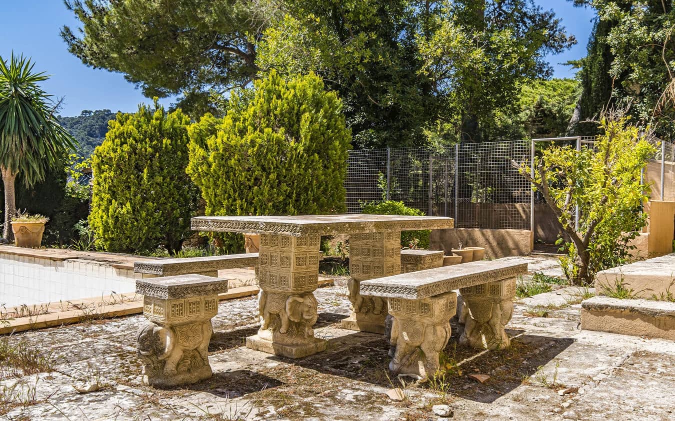 8 bedroom Villa for sale in Valldemosa with pool garage - € 2,750,000 (Ref: 9541838)